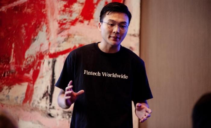 Photo of UCL School of Management Student Darren Chow